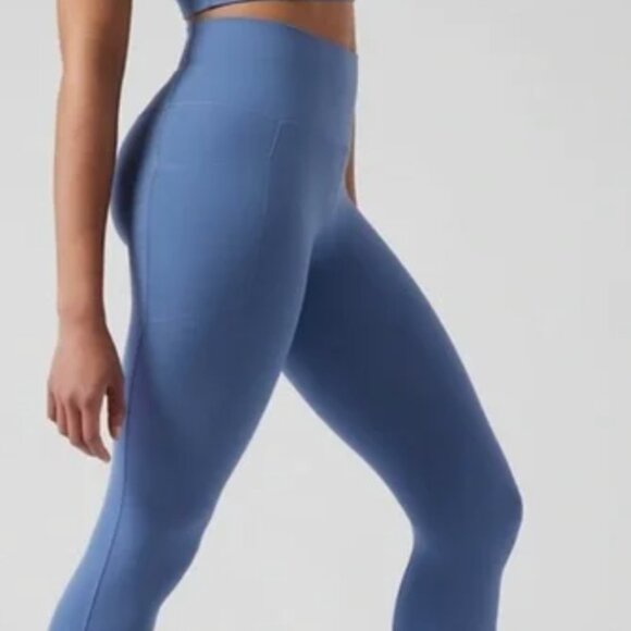 Athleta Salutation Stash 7/8 Tight - Picture 1 of 6